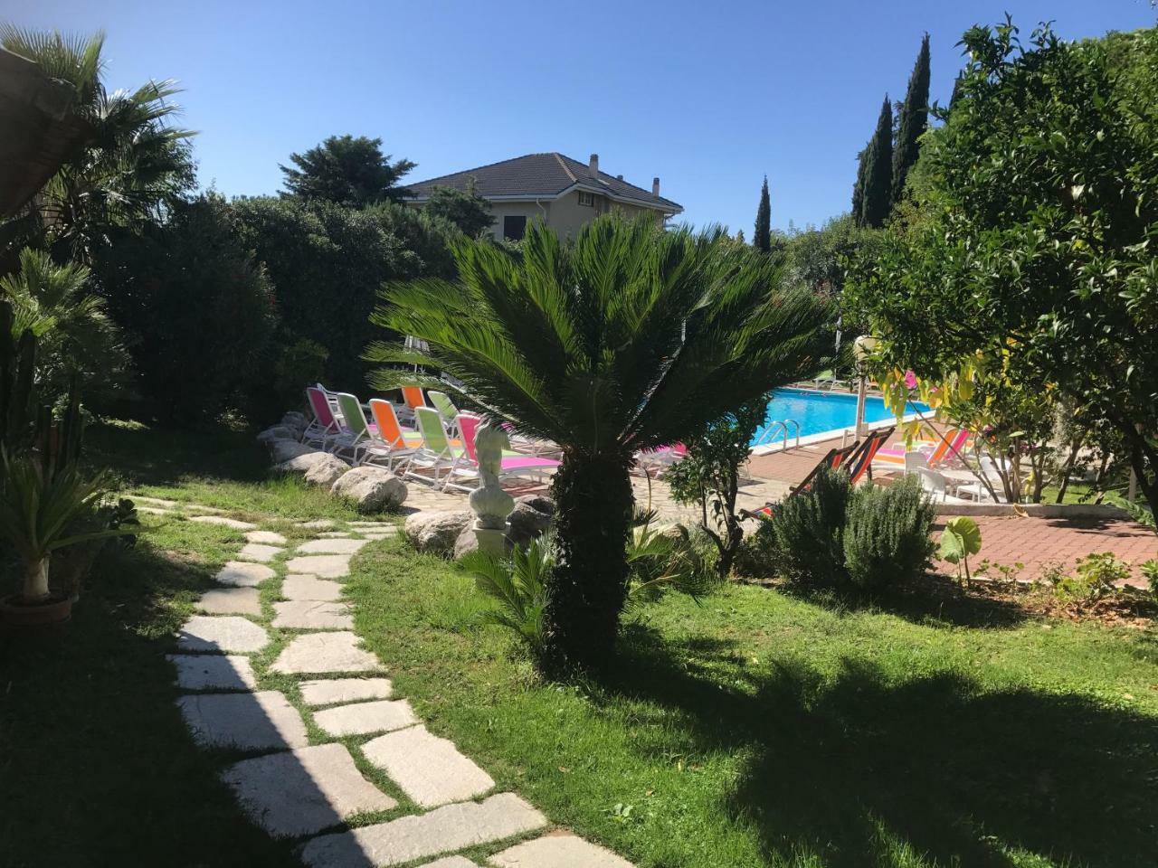 Le Villette Di Villa Paola Loano Exterior foto