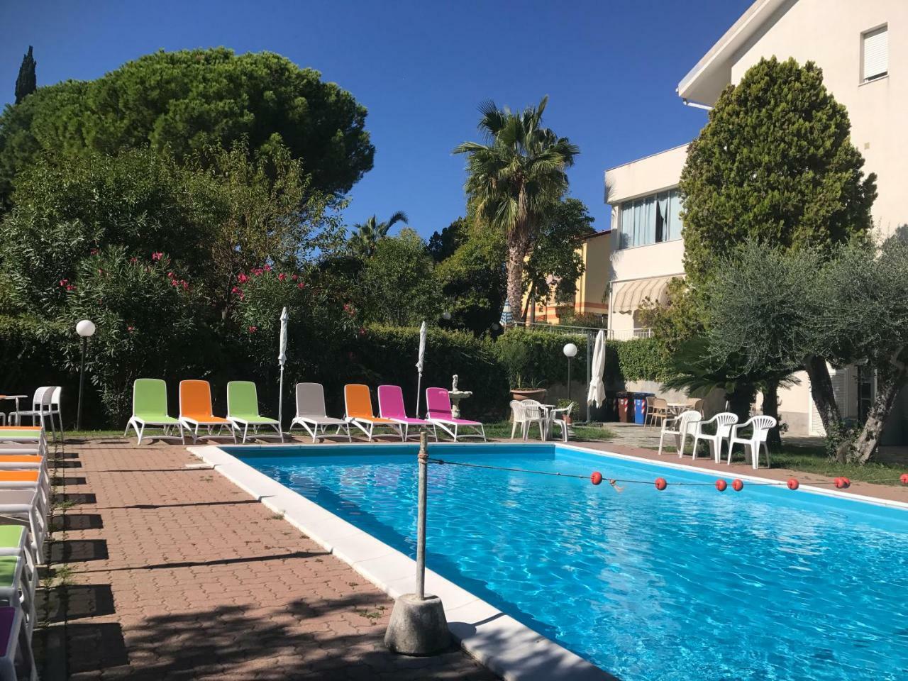 Le Villette Di Villa Paola Loano Exterior foto